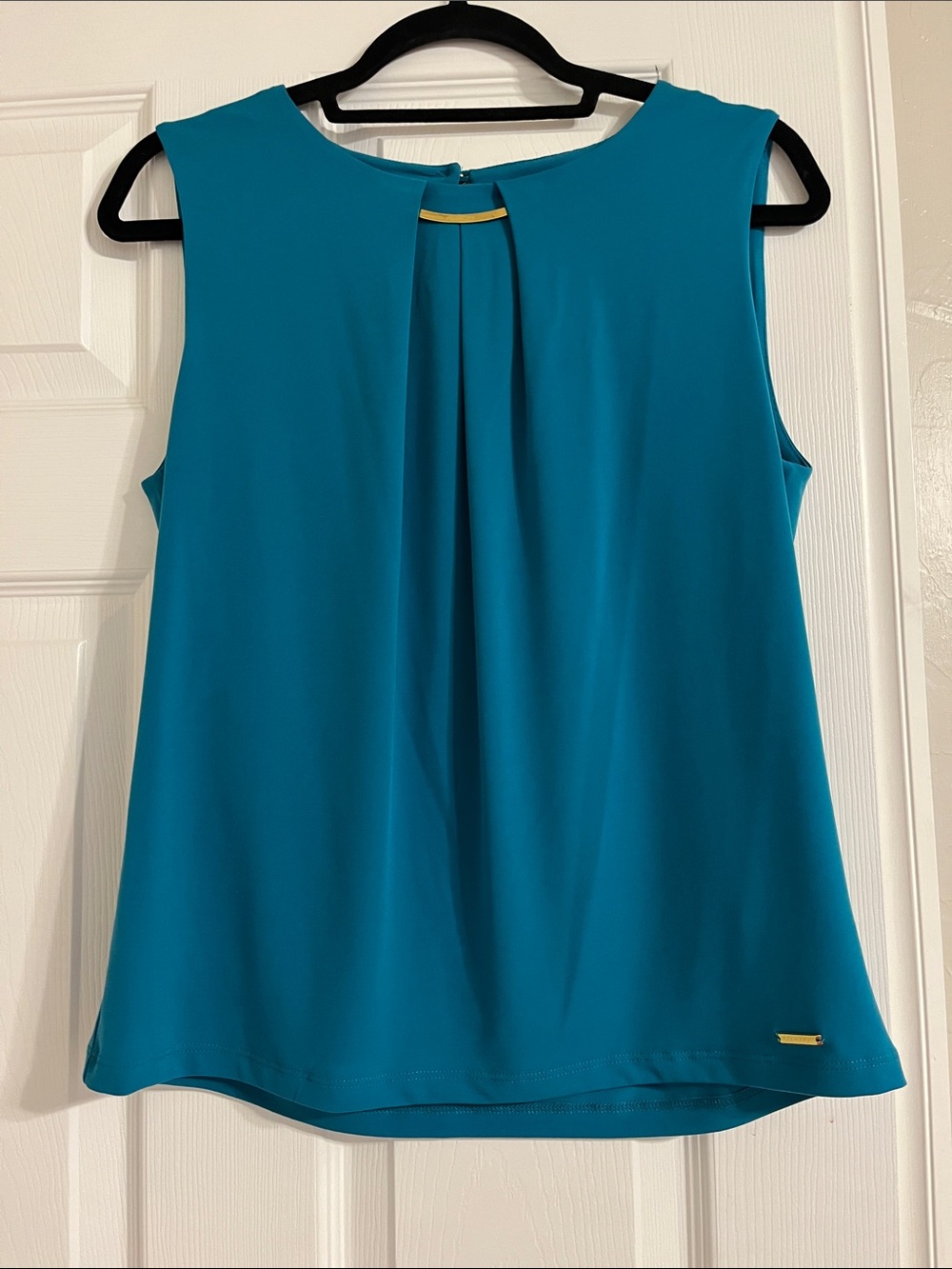 Calvin Klein Teal Sleeveless Pleated Shell with Gold Trim